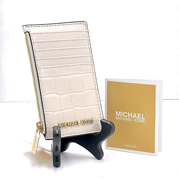 MICHAEL KORS JET SET TRAVEL MEDIUM TZ CARD CASE IN LIGHT CREAM - Picture 1 of 13